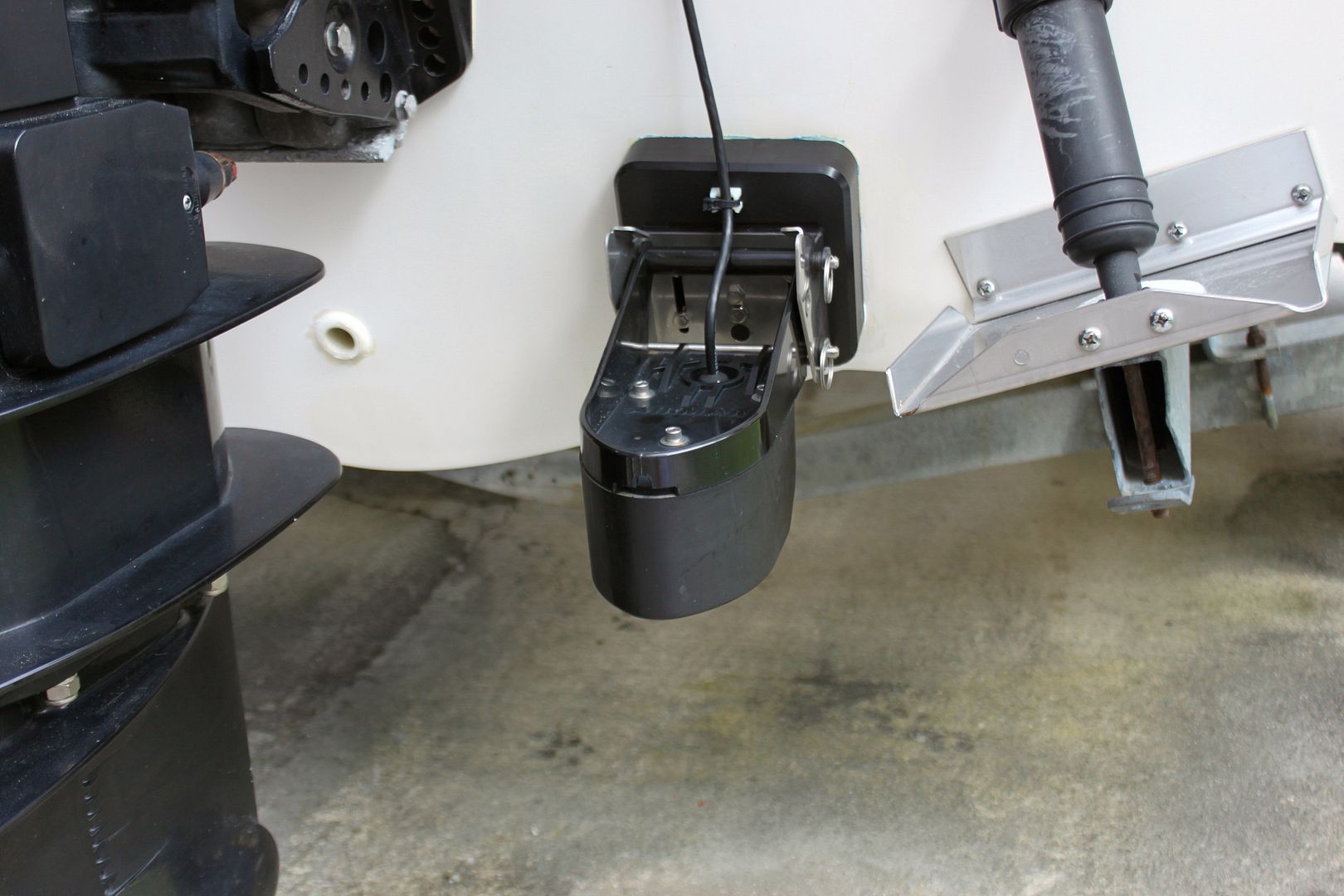 Stern Saver, or Drill into the Transom? The Hull Truth Boating and